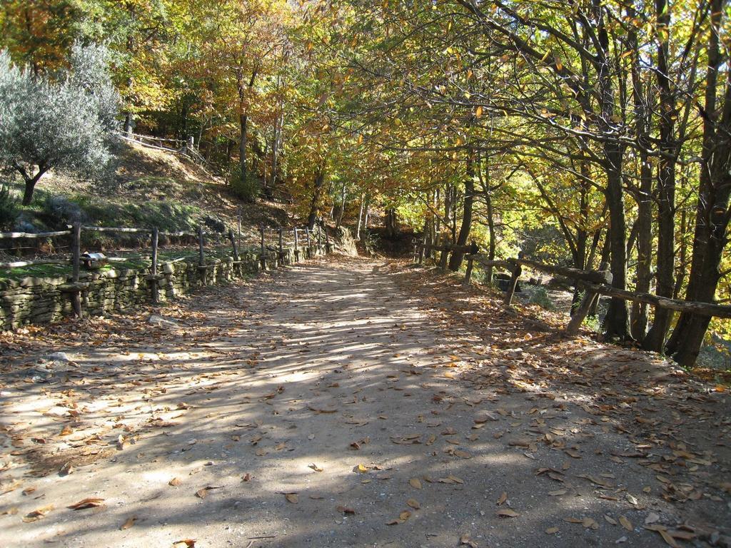 Гостевой дом Centro Trekking A Cavallo Monte Brugiana Масса Экстерьер фото